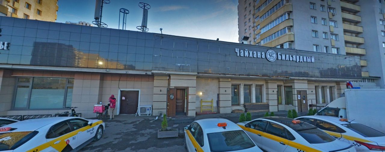 фасад дома, здание по адресу г Москва, ул Миклухо-Маклая, д 42Б